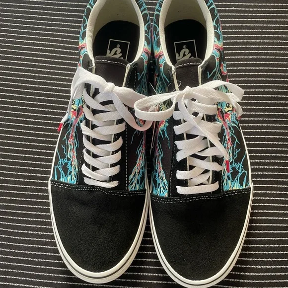 Vans Black Glow-in-the-Dark Men's Shoes - Picture 2 of 5